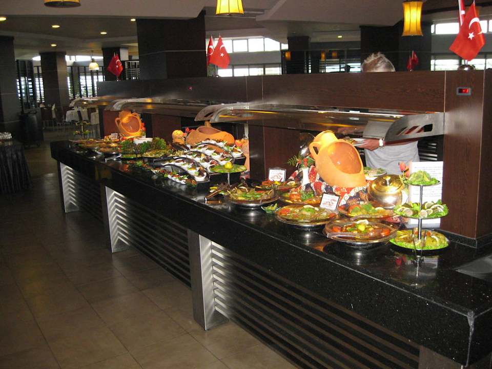 Buffet Limak Lara Deluxe Hotel & Resort