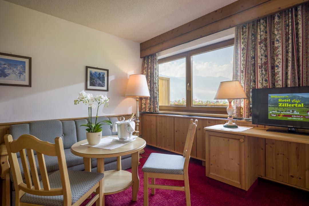 Zimmer Hotel Cafe-Zillertal