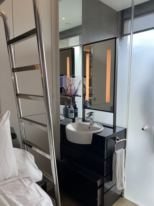 Zimmer YOTEL Singapore