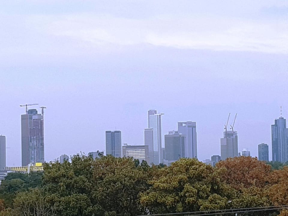 Ausblick Essential by Dorint Frankfurt-Niederrad