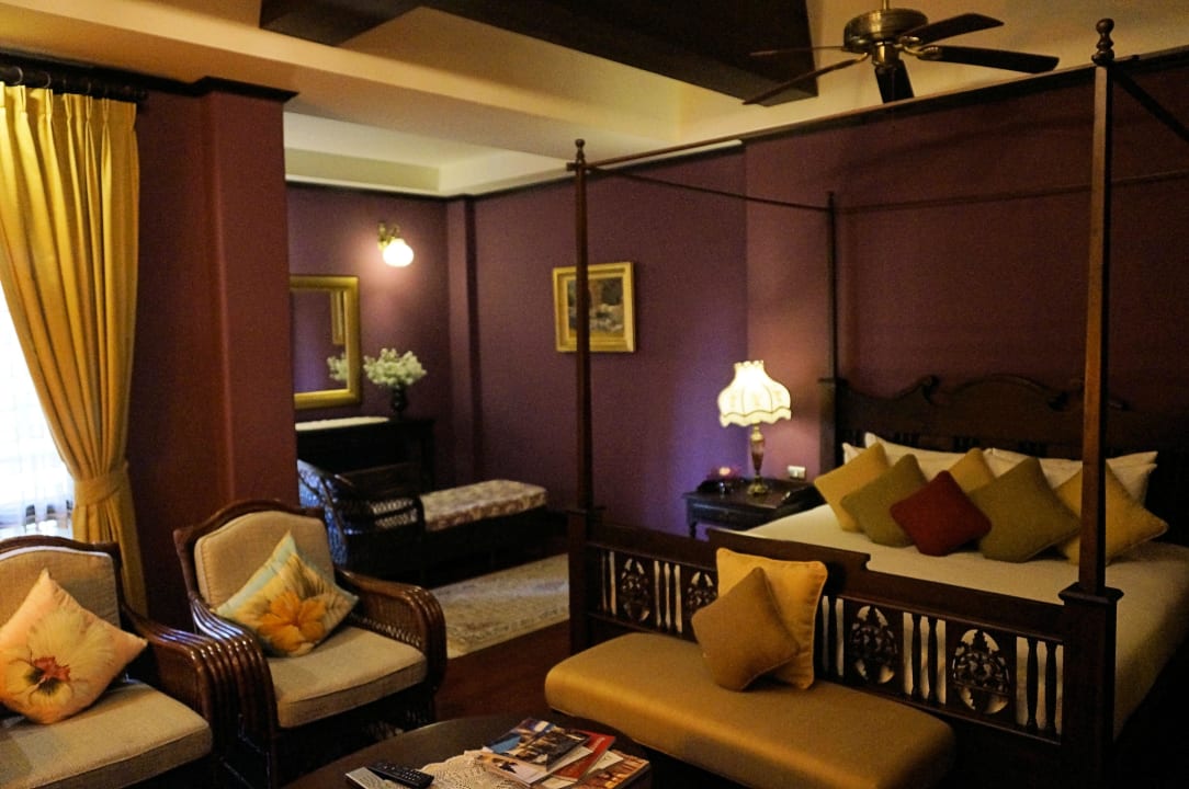 Suite Hotel The Puripunn