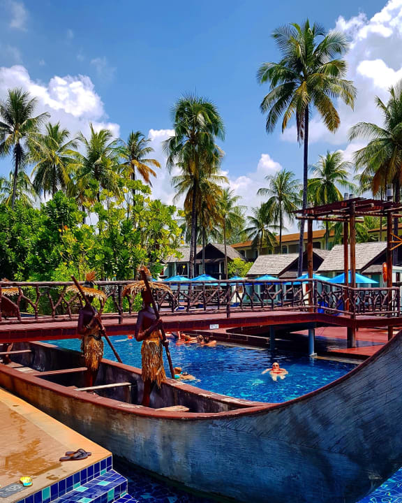 Pool Graceland Khao Lak Beach Resort