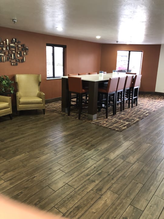 Lobby Clarion Inn Page - Lake Powell