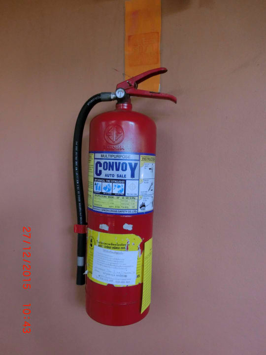 Fire extinguisher powder hardens no longer operating Loma Resort & Spa
