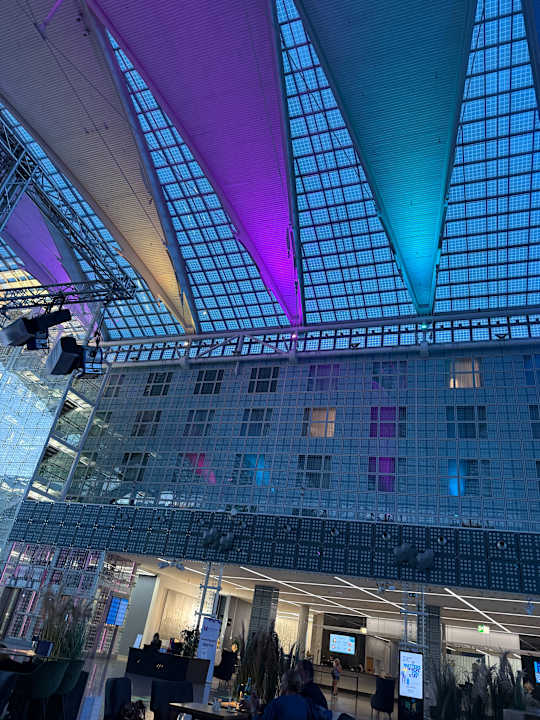 Lobby Hilton Munich Airport