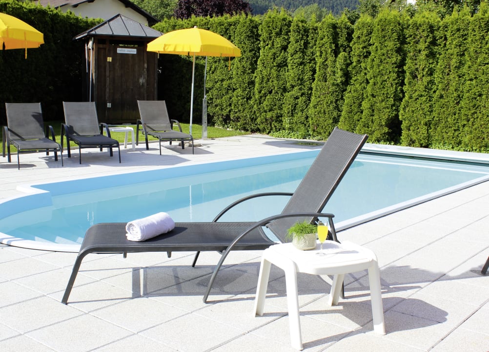 Poolbereich Pension Sattlerenglhof