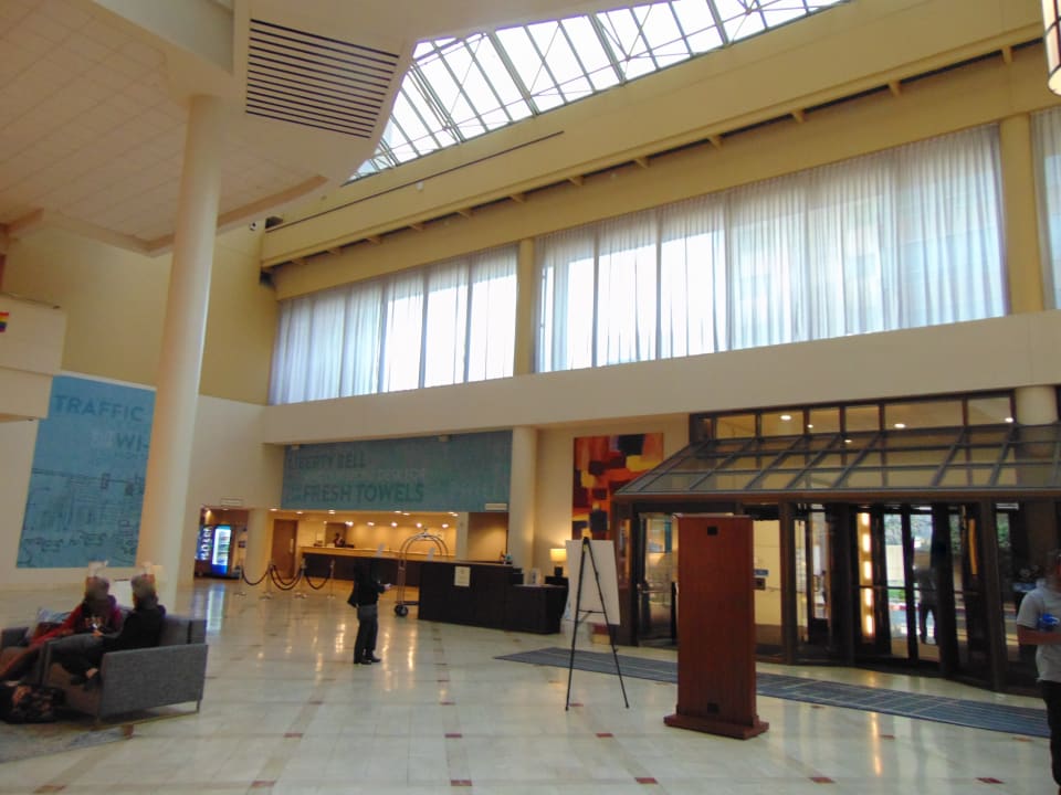 Lobby Sheraton Philadelphia Downtown Hotel