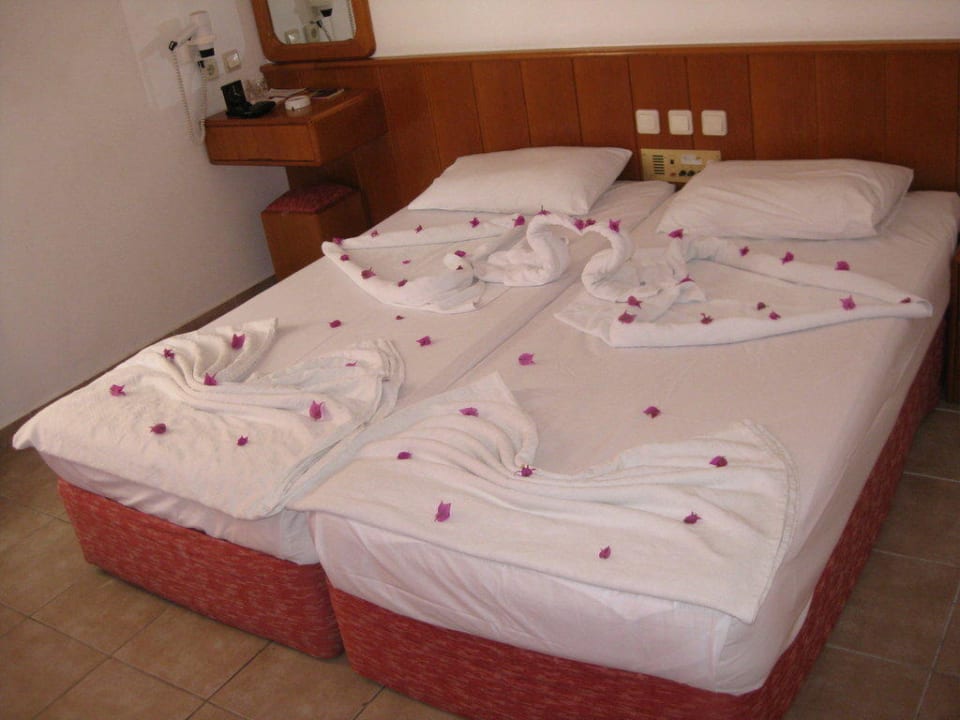 Bettdekoration Kleopatra Celine Hotel