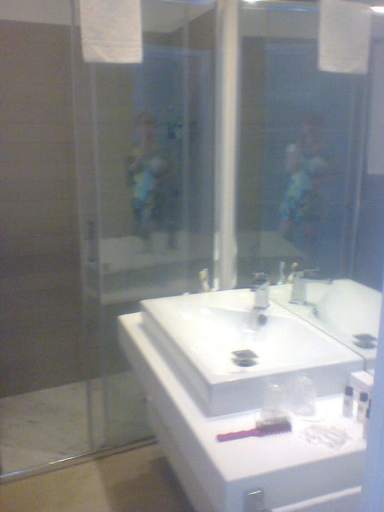 Bad (Handyfoto) Infinity Resort Tropea