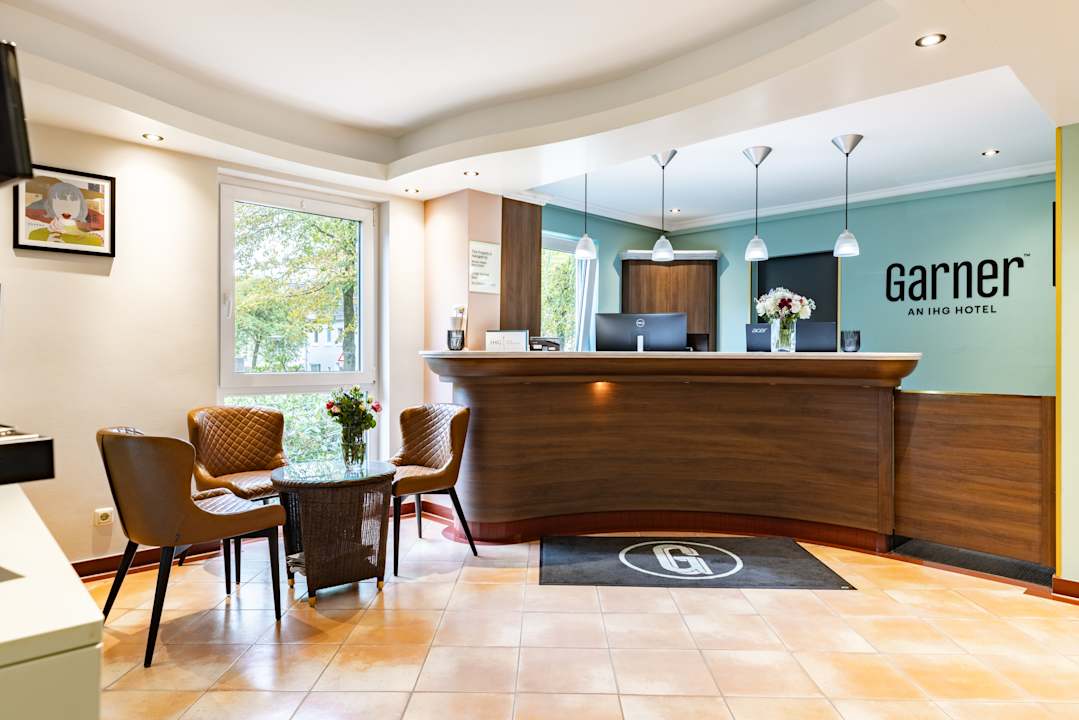 Lobby Garner Hotel Bremen North by IHG