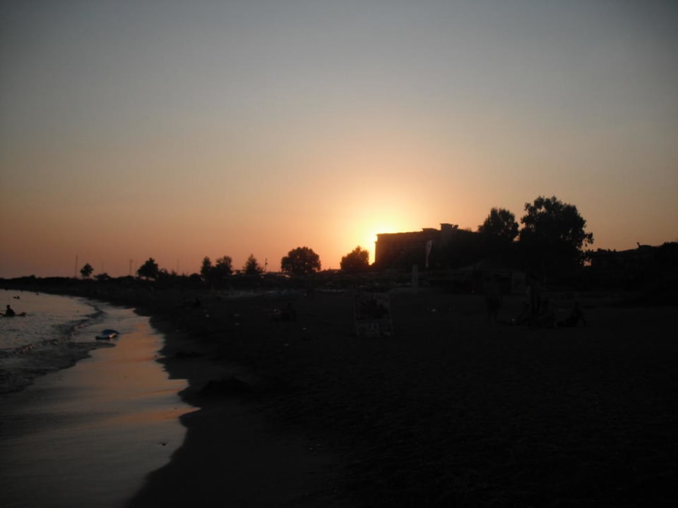 Abenddämmerung Hotel Gardenia Beach