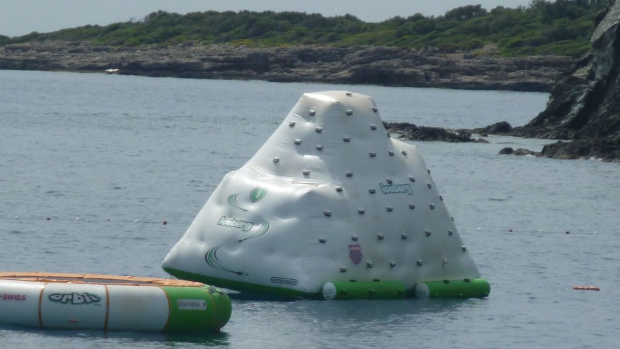 "Eisberg voraus" (zum Klettern) - Spaß ROBINSON ÇAMYUVA