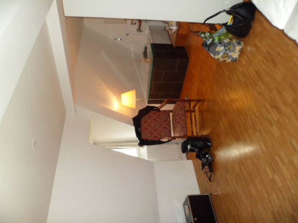 Raum Hotel Schloss Münchenwiler