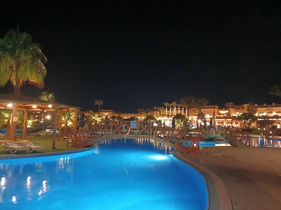 Pool Cleopatra Luxury Resort Makadi Bay