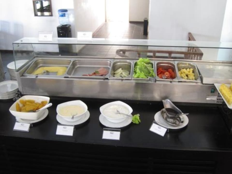 Frühstück Salat Mermaid Hotel & Club