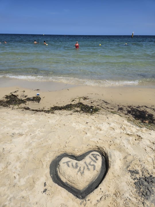 Strand Marhaba Royal Salem