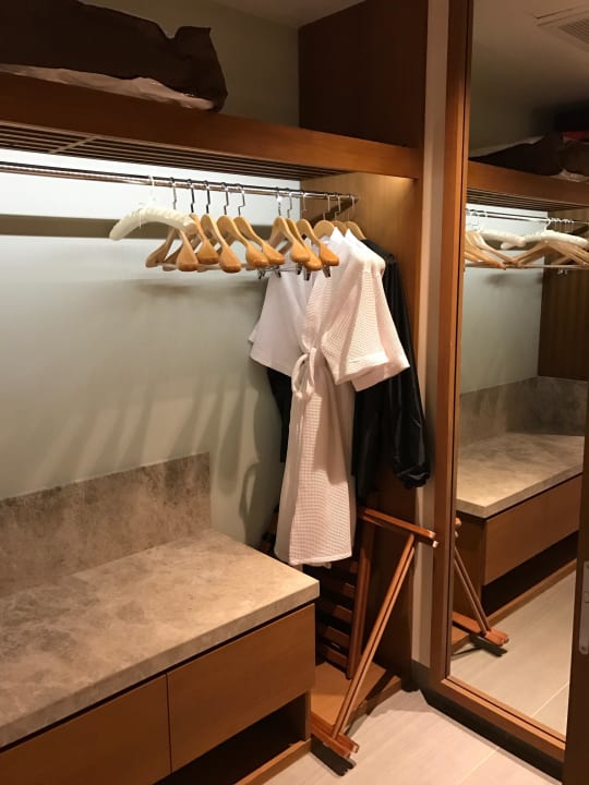 Garderobe Conrad Maldives Rangali Island