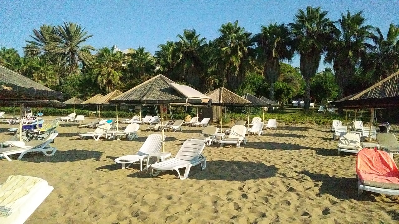 Strand Hotel Defne Garden