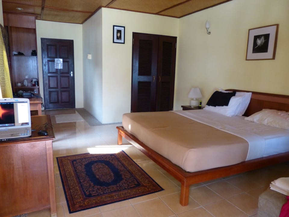 Beachcabana D'coconut Island Resort