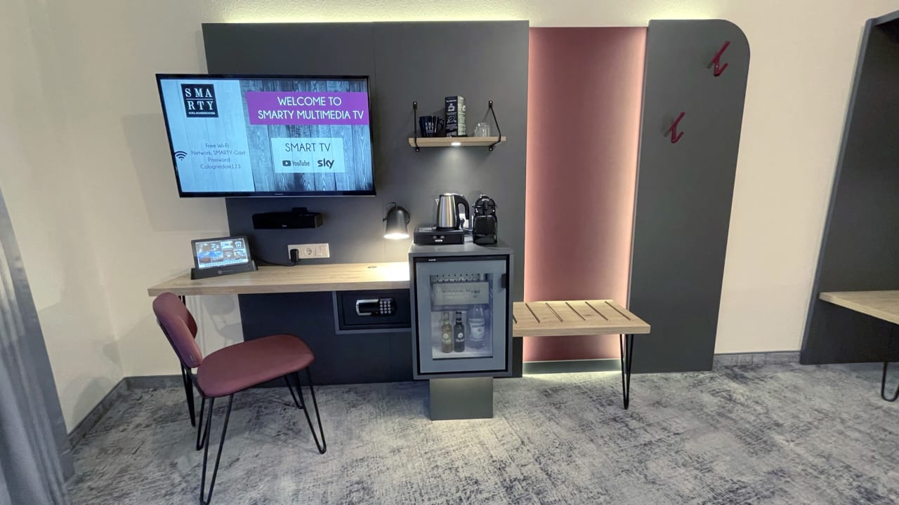 Zimmer SMARTY Cologne Dom Hotel - Boardinghouse