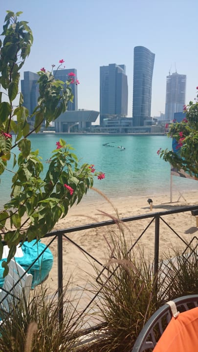 Ausblick beim Frühstück Le Meridien Abu Dhabi Resort