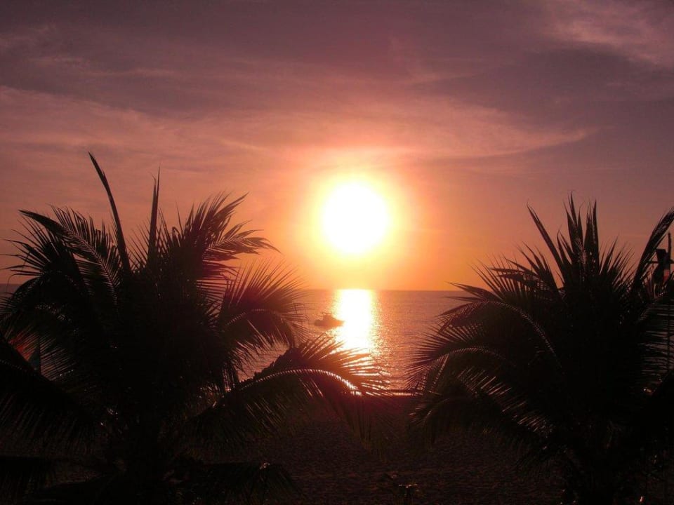 Sonnenuntergang La Flora Khao Lak