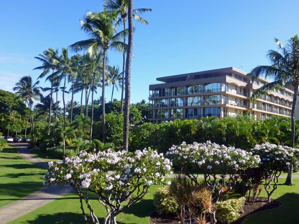 Blick auf das Hauptgebäude Aston Maui Kaanapali Villas