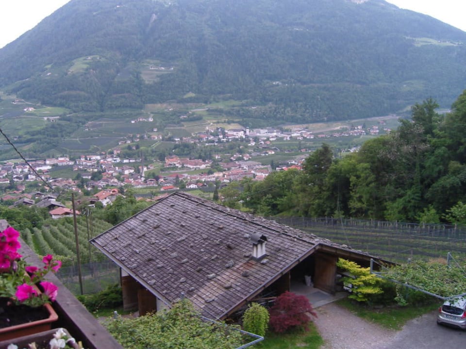 Blick nach Algund Residence Pension Blumenthalerhof
