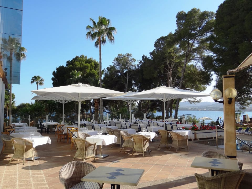 Aussenplätze des Restaurants Hipotels Eurotel Punta Rotja Golf & Spa