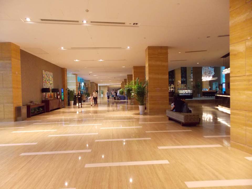 Entrance and lobby area Hotel Four Points by Sheraton Suzhou