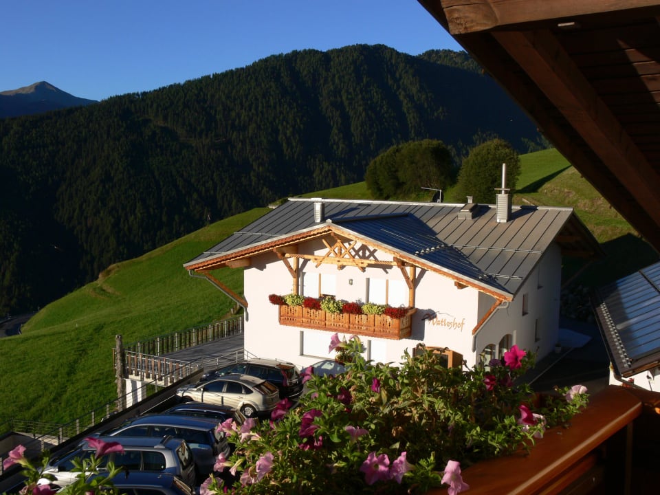 Vom Balkon zum Nebenhaus Panoramahotel Watles