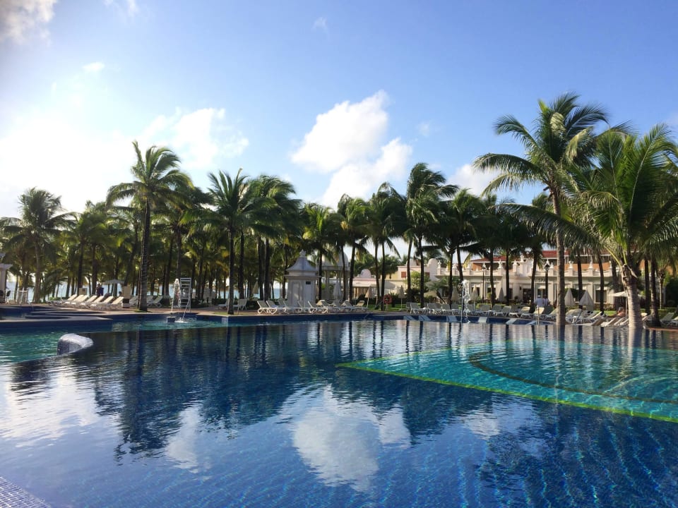 Pool Hotel Riu Palace Riviera Maya