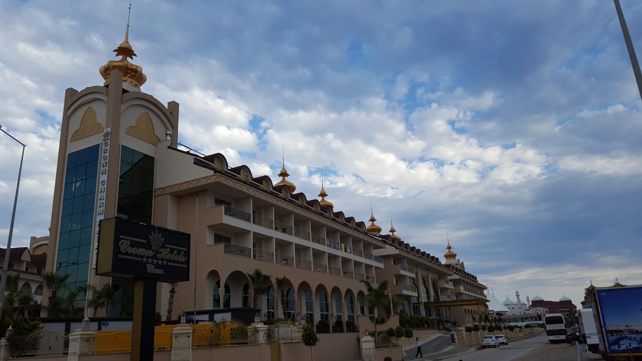 Außenansicht Well Palace Side