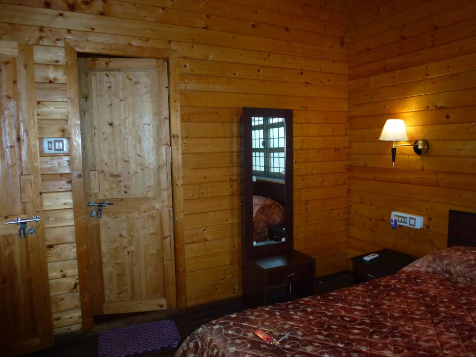 Unser Bungalow Krishna Heritage Badami