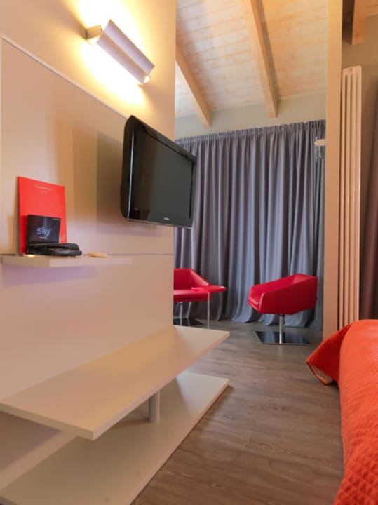 Room Hotel Maranello Village