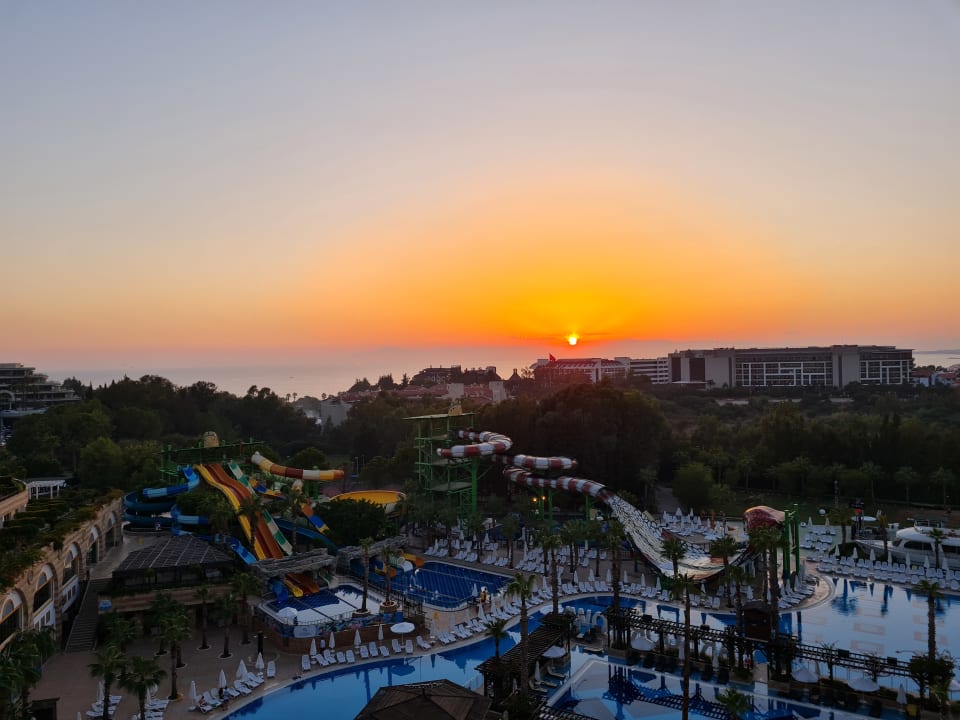 Ausblick Crystal Sunset Pearl Collection