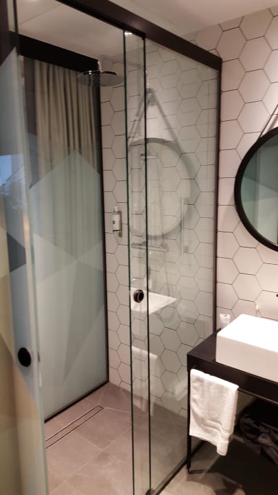 Bad  Puro Hotel Poznań