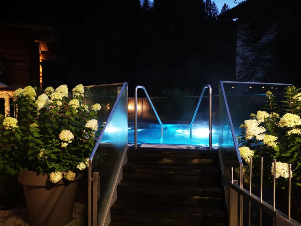 Pool Hotel DIE SONNE