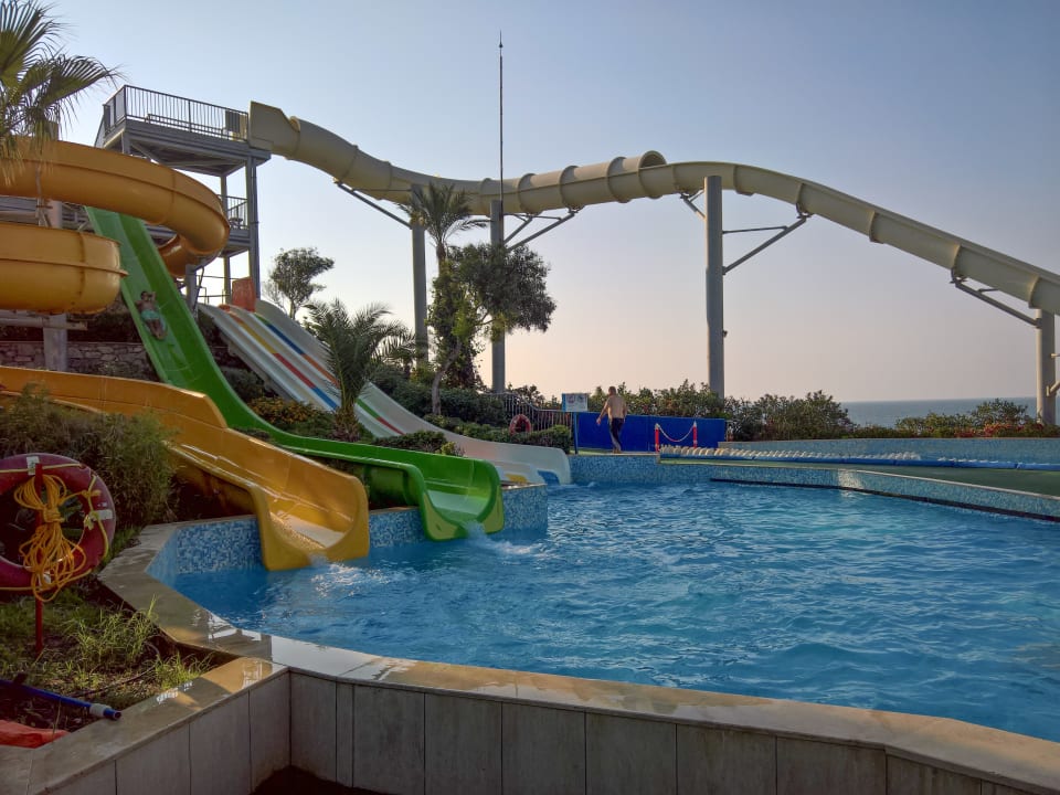 Sport & Freizeit Hotel Pine Bay Holiday Resort