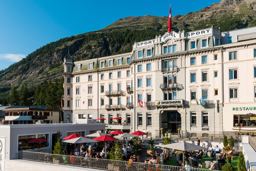 Außenansicht Sporthotel Pontresina