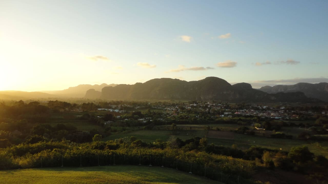 Hotel and resort grounds Hotel Horizontes La Ermita