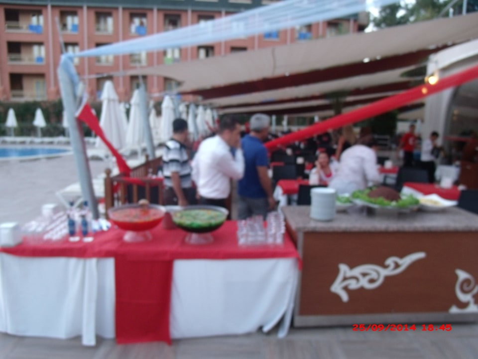 Schöner Türkischer Abend Annabella Diamond Hotel & Spa