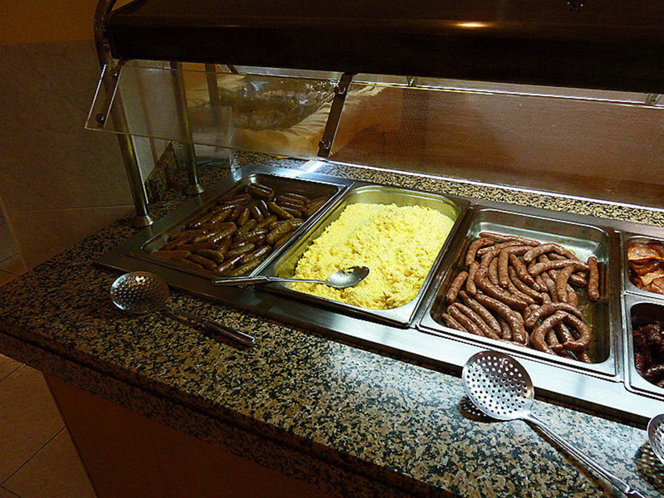 Frühstücksbuffet FERGUS Style Cala Blanca Suites