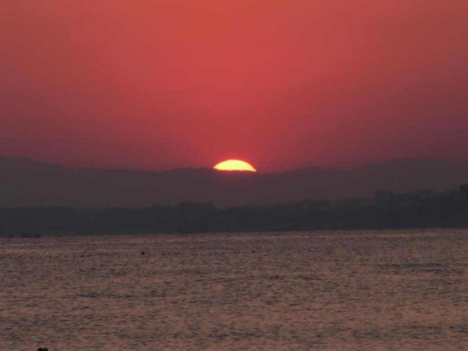 Sonnenuntergang 8 Hotel Grand Side