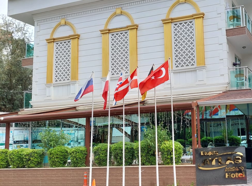 Außenansicht Kleopatra Atlas Hotel