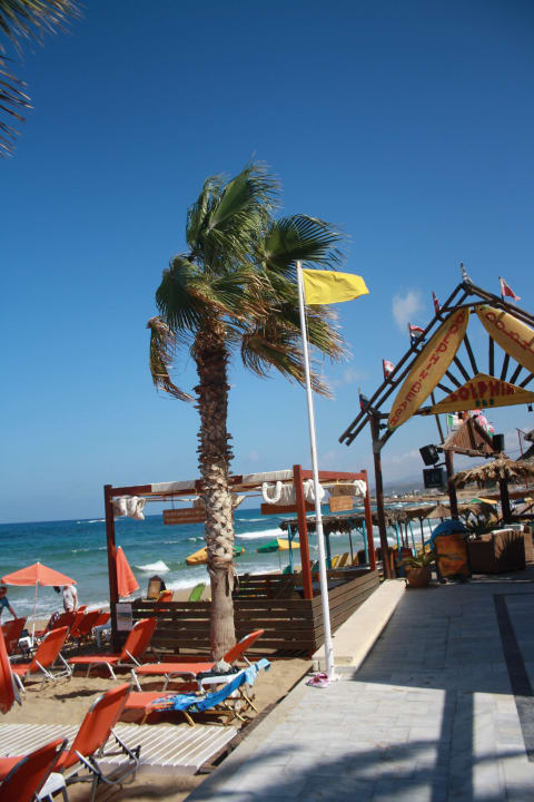 Strand High Beach Resort