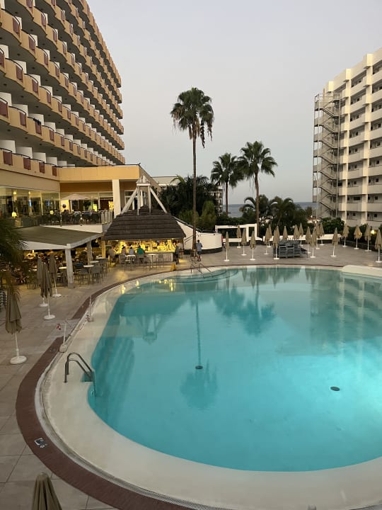 Pool allsun Hotel Lucana