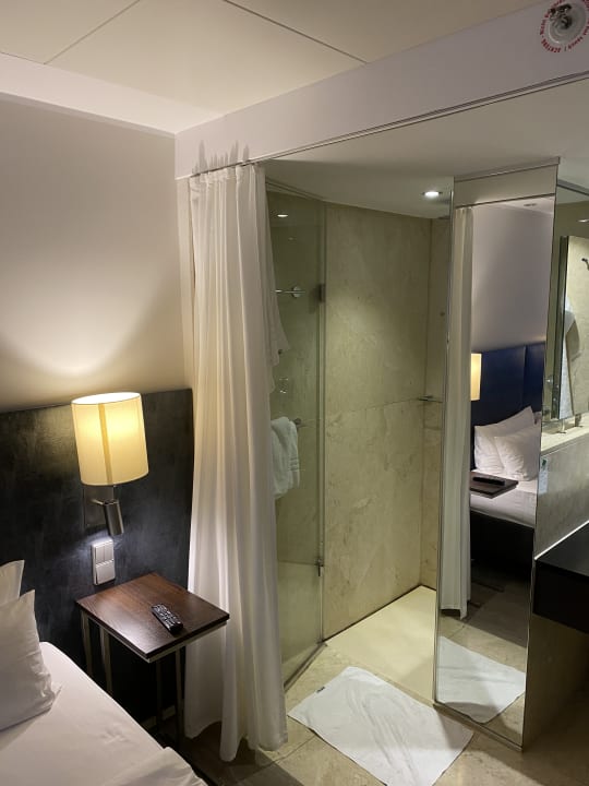 Zimmer Park Inn by Radisson Berlin Alexanderplatz