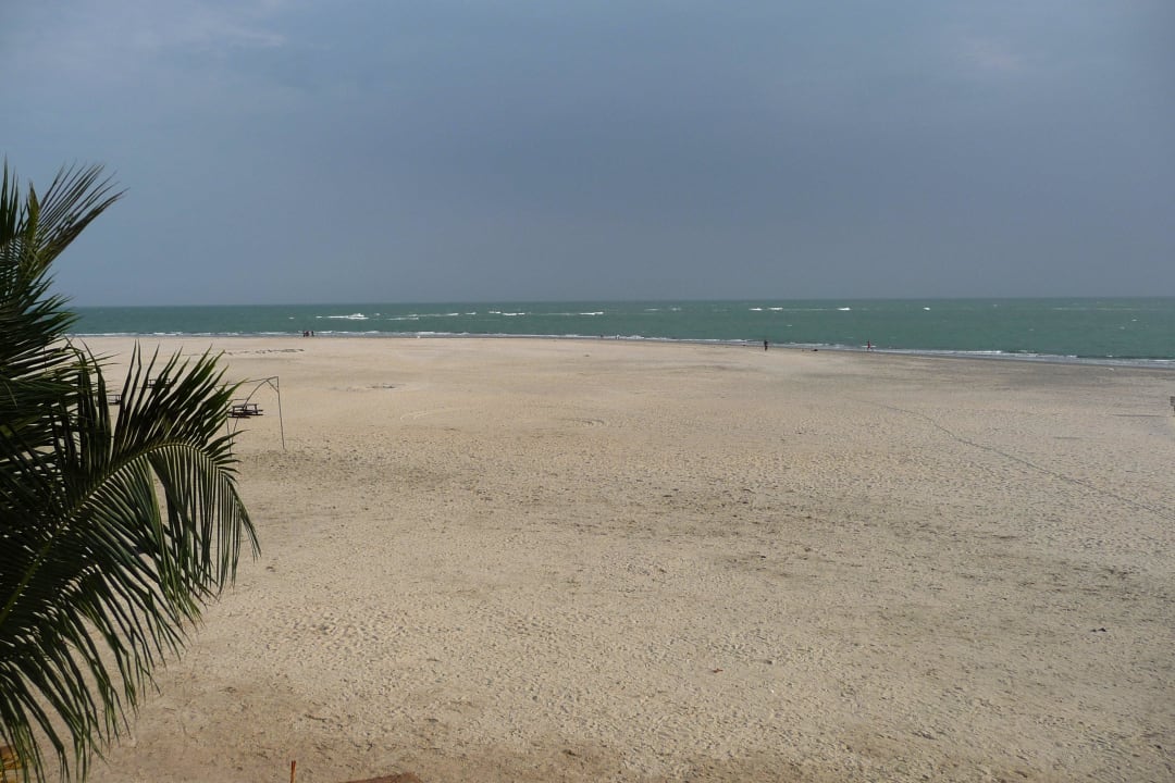 O 09.00 rano Ocean Bay Hotel & Resort