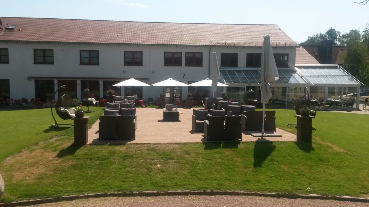 Sehr schöne Terrasse Hotel Acamed Resort